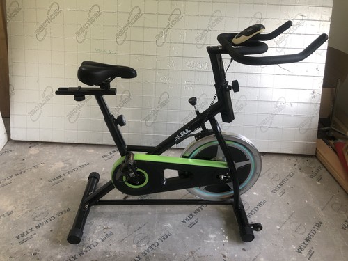 Indoor cycling spin - spin, exercise