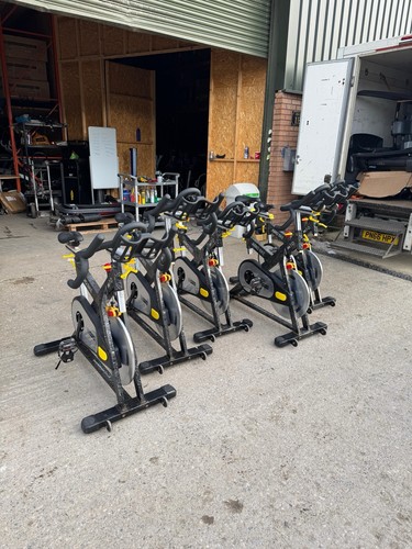 M10 aero studio spin bike - aero,